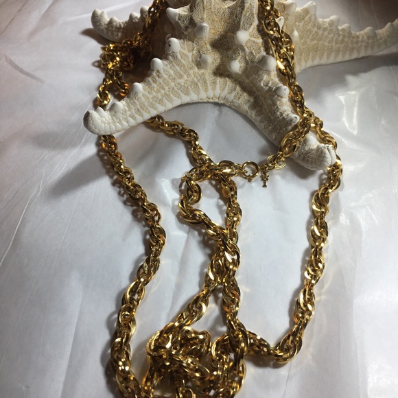 Trifari Crown 54 in necklace (SW) - Picture 5 of 6